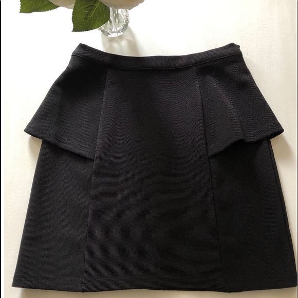 Sparkle & Fade Dresses & Skirts - Sparkle and Fade size 4 Black Mini Skirt!🖤